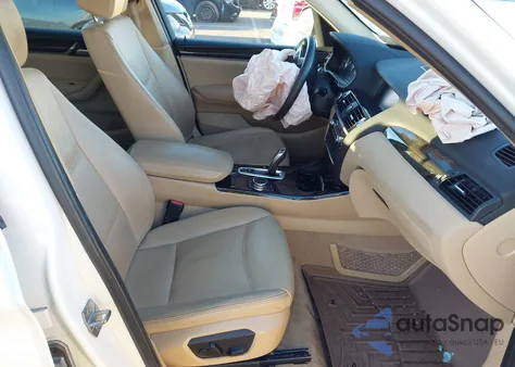 2016 BMW X3 xDrive28I z USA, uszkodzony, nr VIN 5UXWX9C5XG0D67632